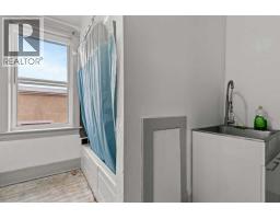 221 Main Street, Trochu, AB T0M2C0 Photo 21