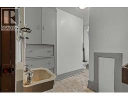 221 Main Street, Trochu, AB T0M2C0 Photo 22
