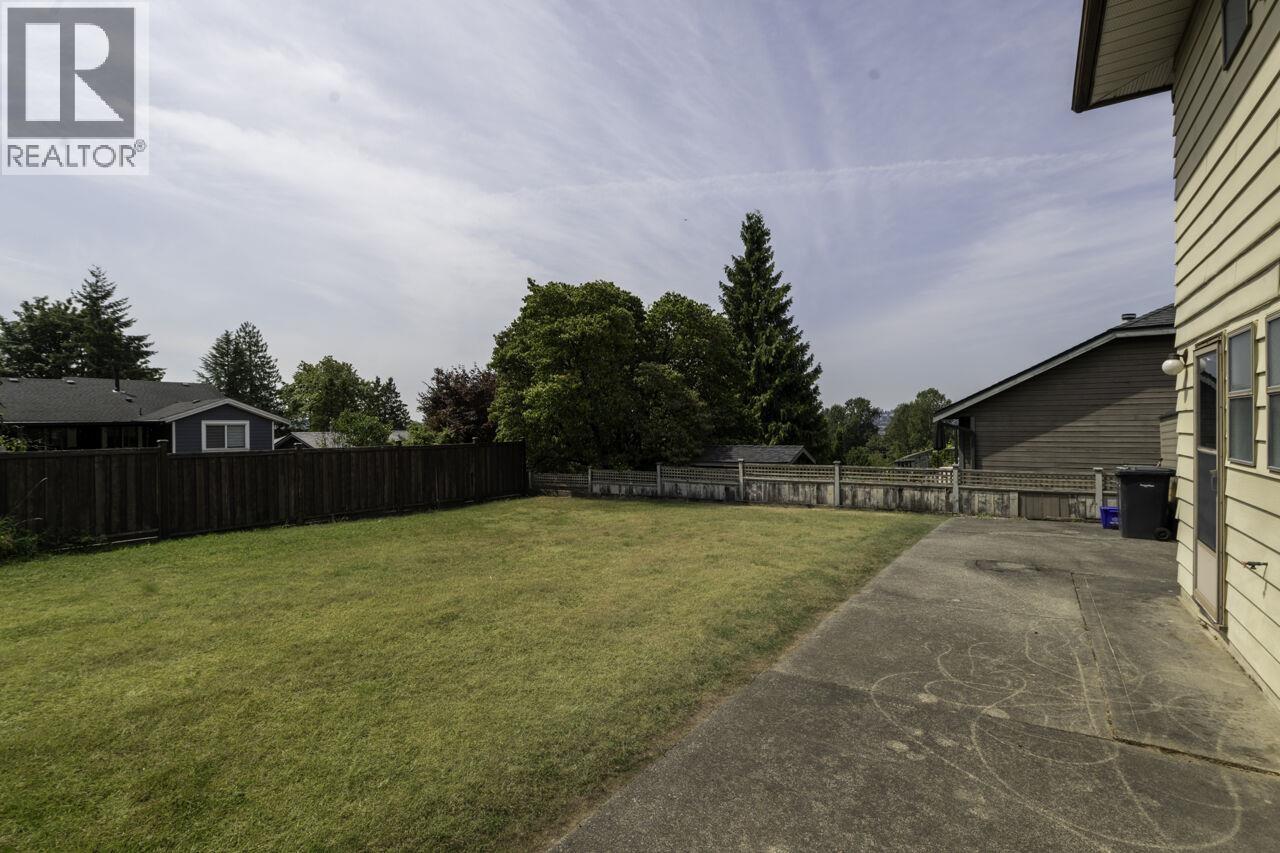 1950 WILTSHIRE AVENUE, Coquitlam