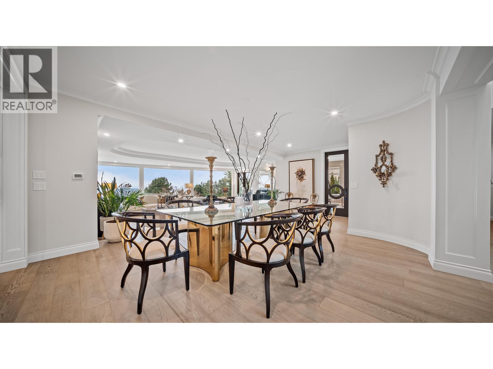 1439 CHIPPENDALE ROAD, West Vancouver