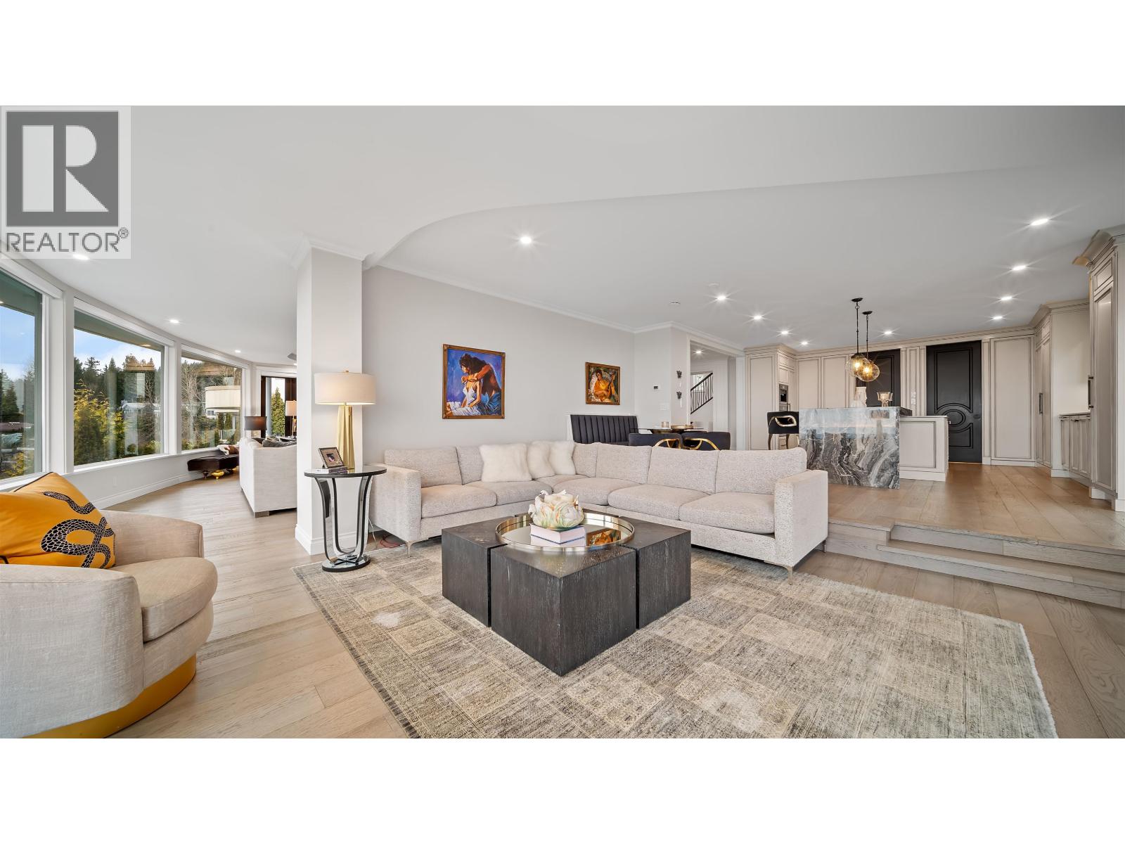 1439 CHIPPENDALE ROAD, West Vancouver