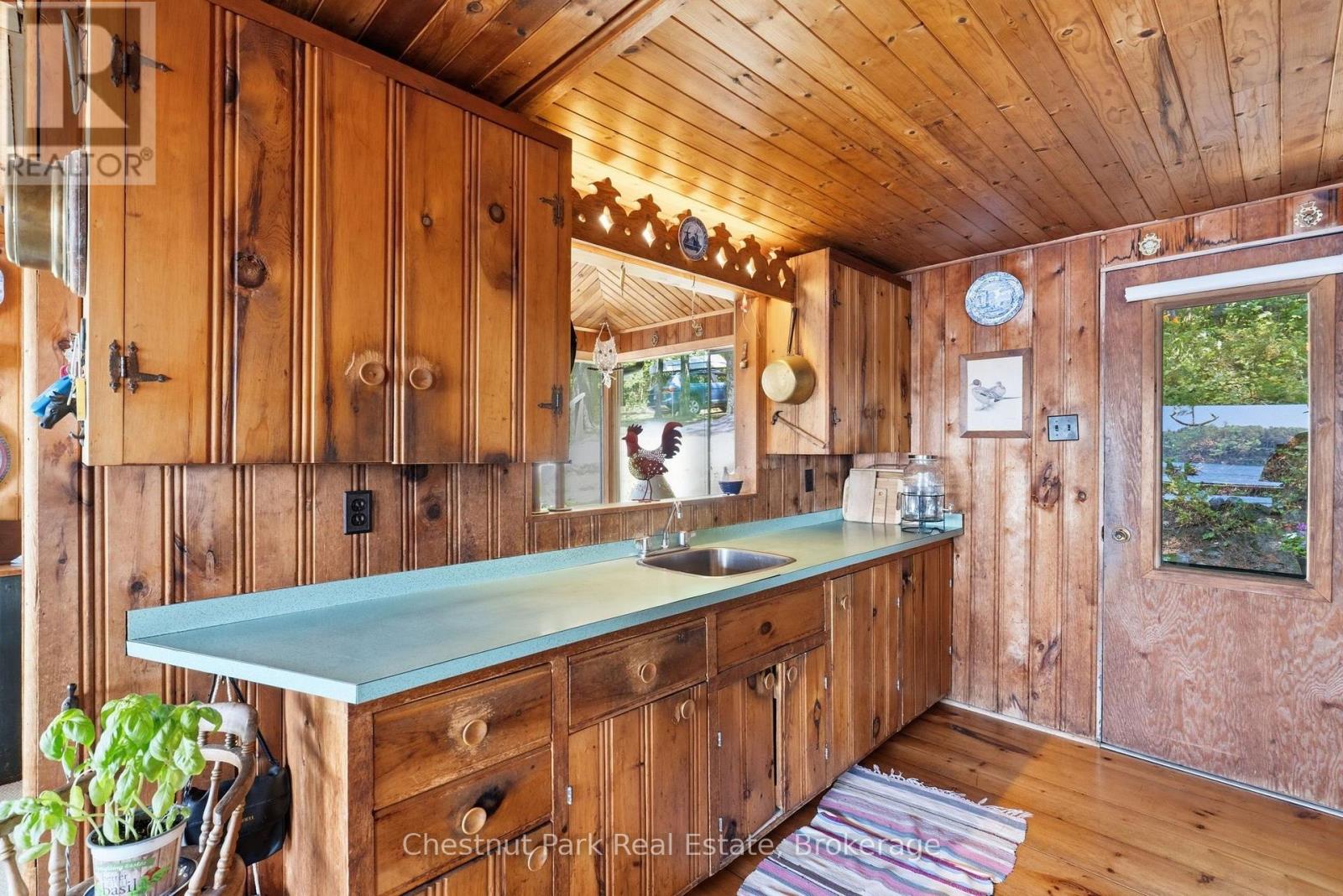 9 (9 RENLEY RD) - 1181 WALKERS POINT ROAD - 19