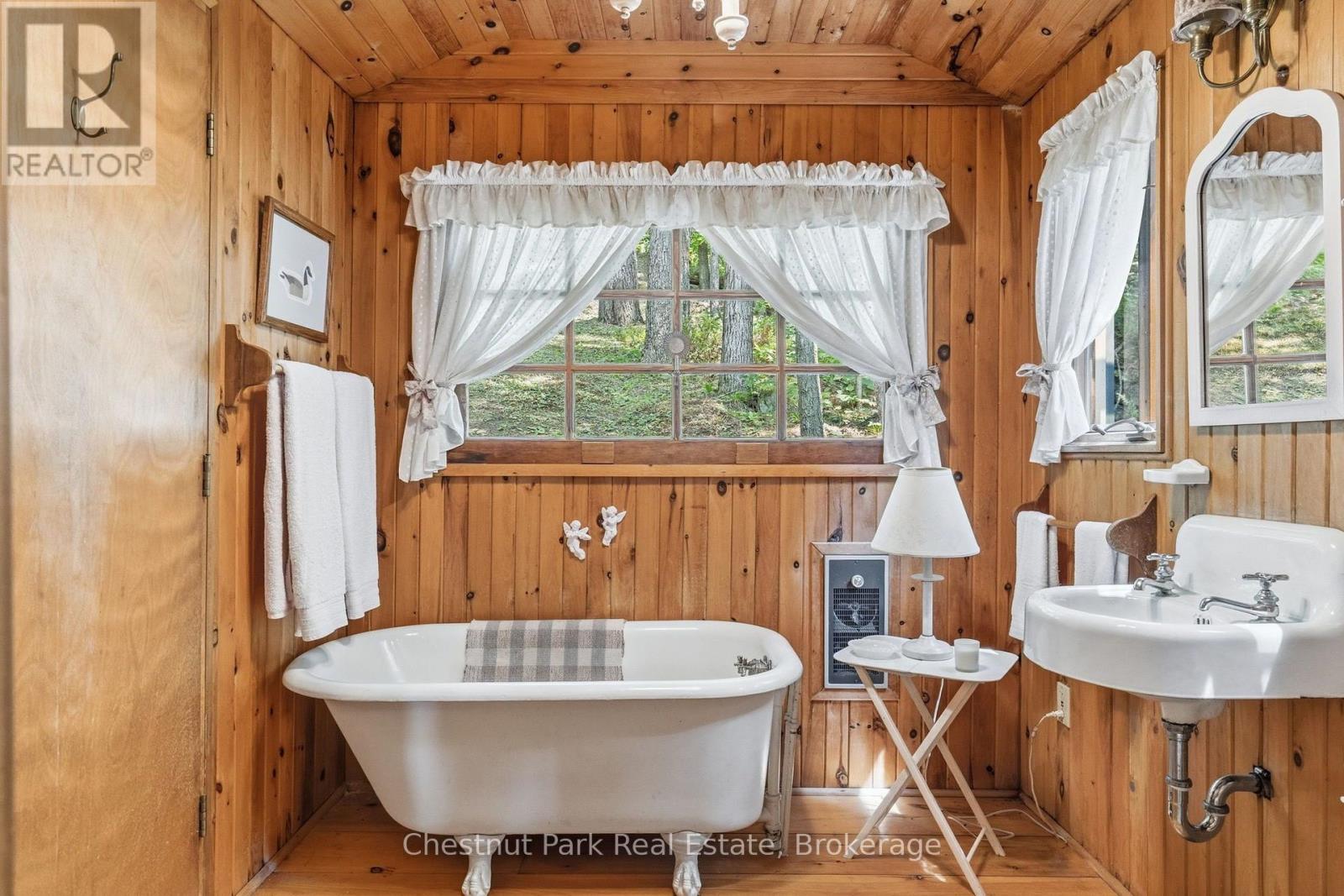 9 (9 RENLEY RD) - 1181 WALKERS POINT ROAD - 22