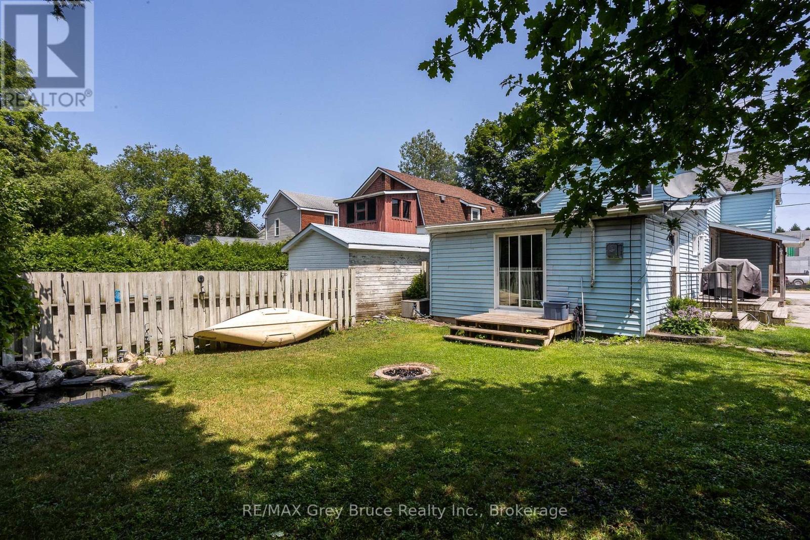 1110 2ND AVENUE W - 36