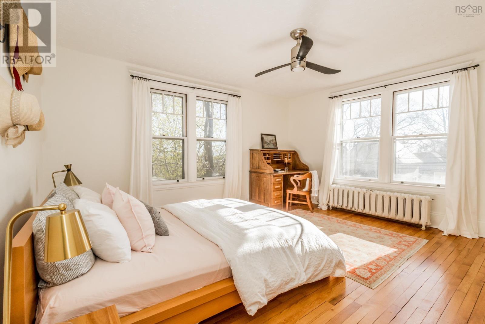 Property 35 of 50 of 12 Linden Avenue
