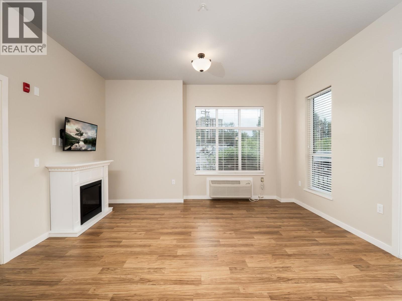 #105 1444 20TH AVENUE - 5