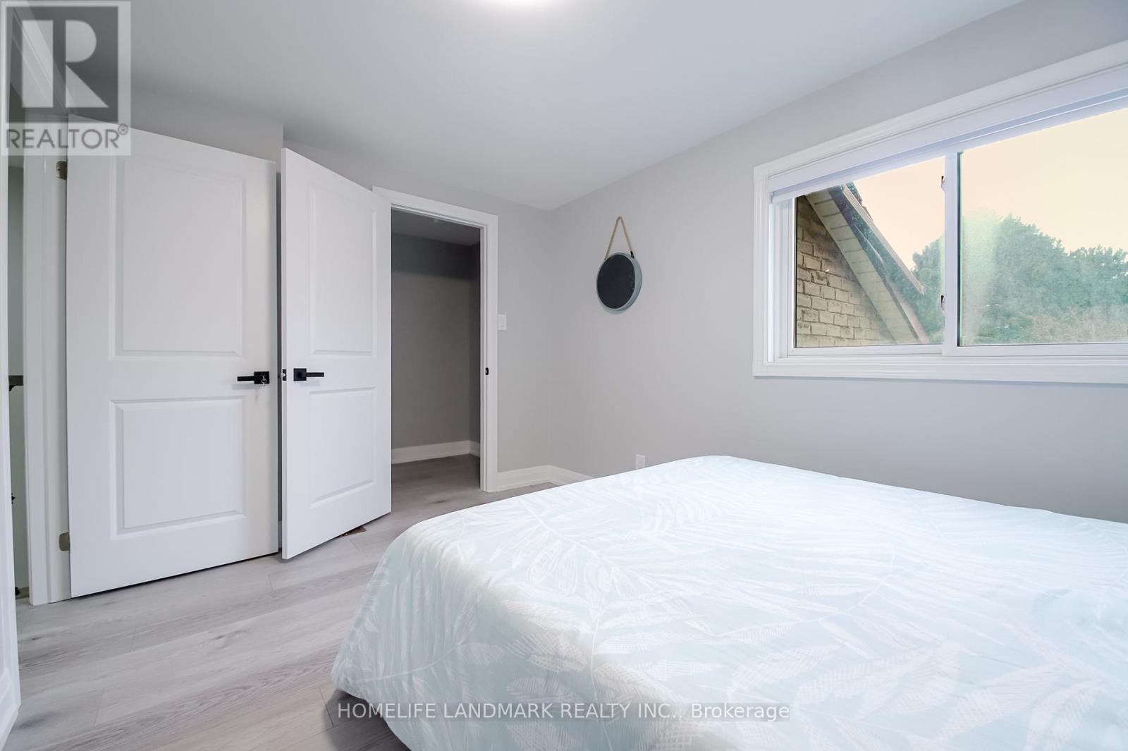 4-50 SILVERBELL GROVE - 22