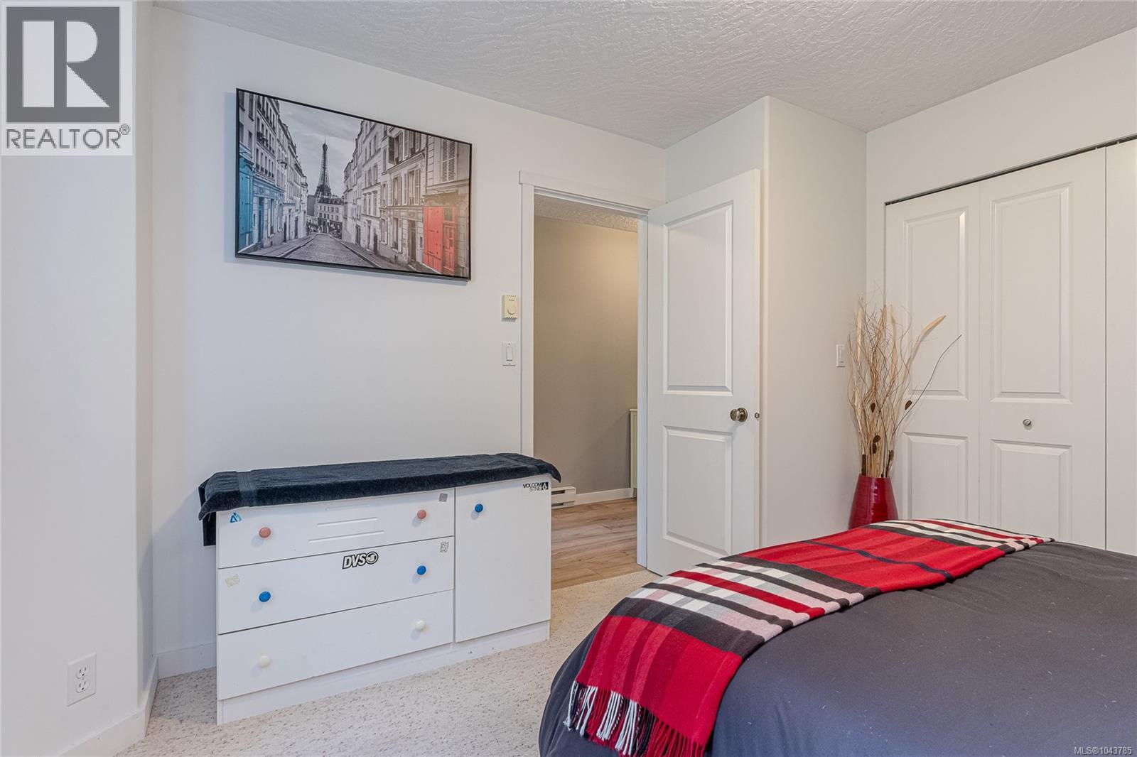 1567 Laura's Loop - 26