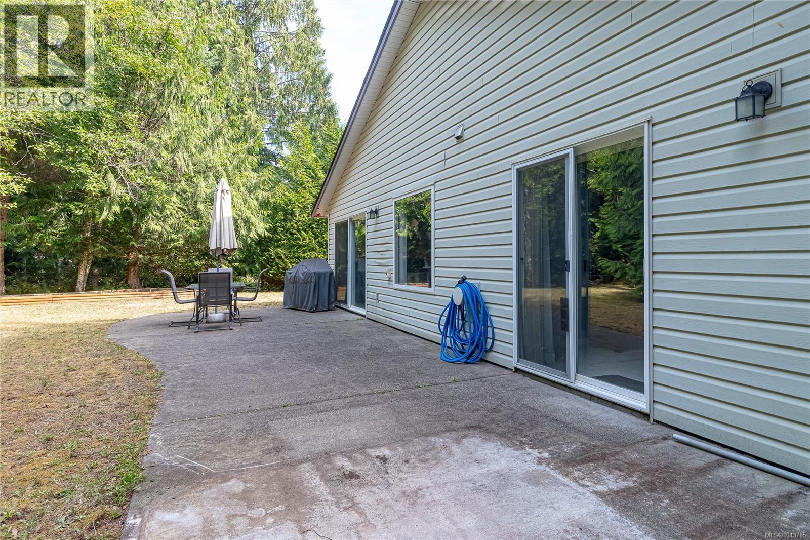 1567 Laura's Loop - 31