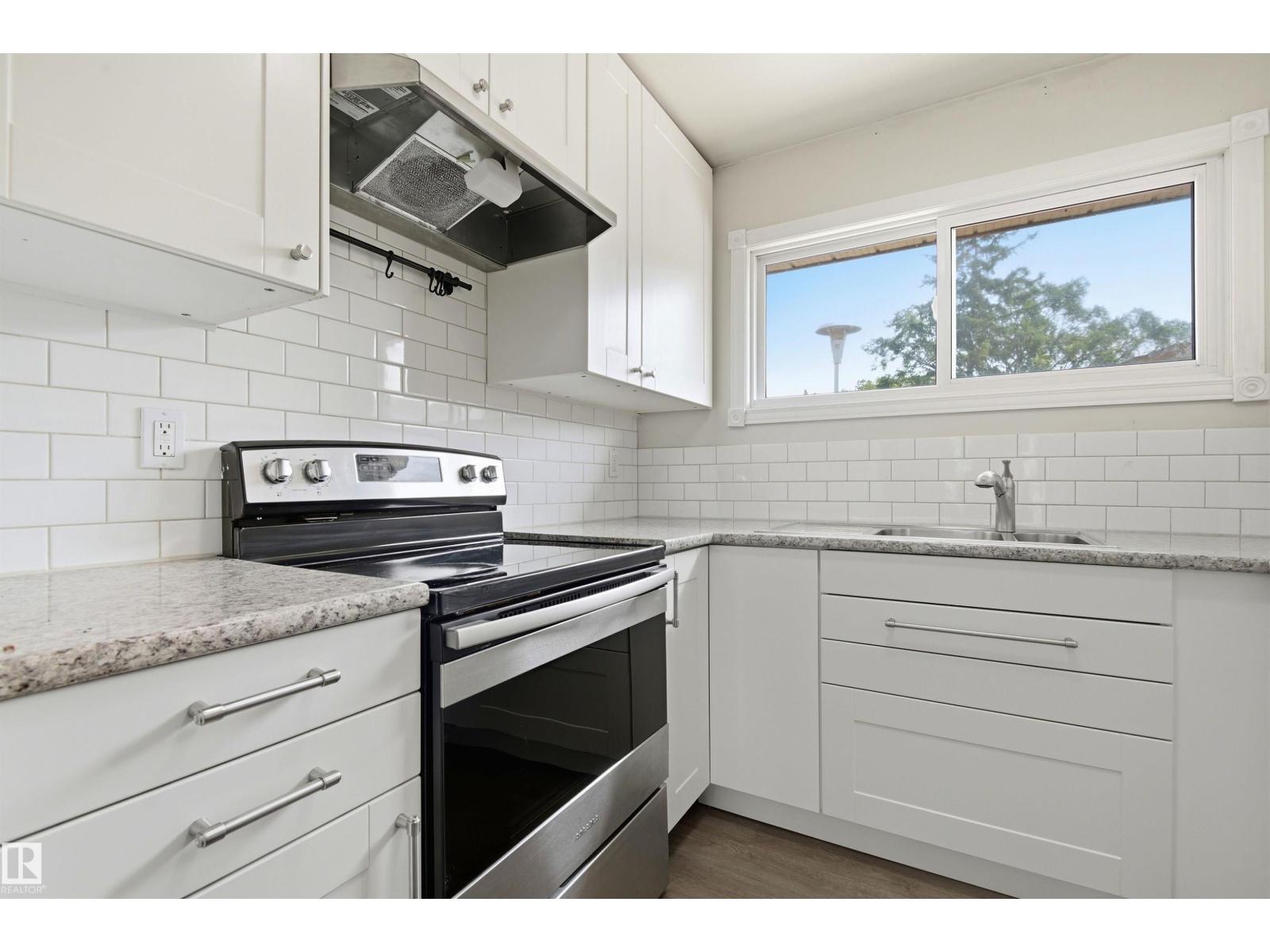 1749 LAKEWOOD RD S NW - 19