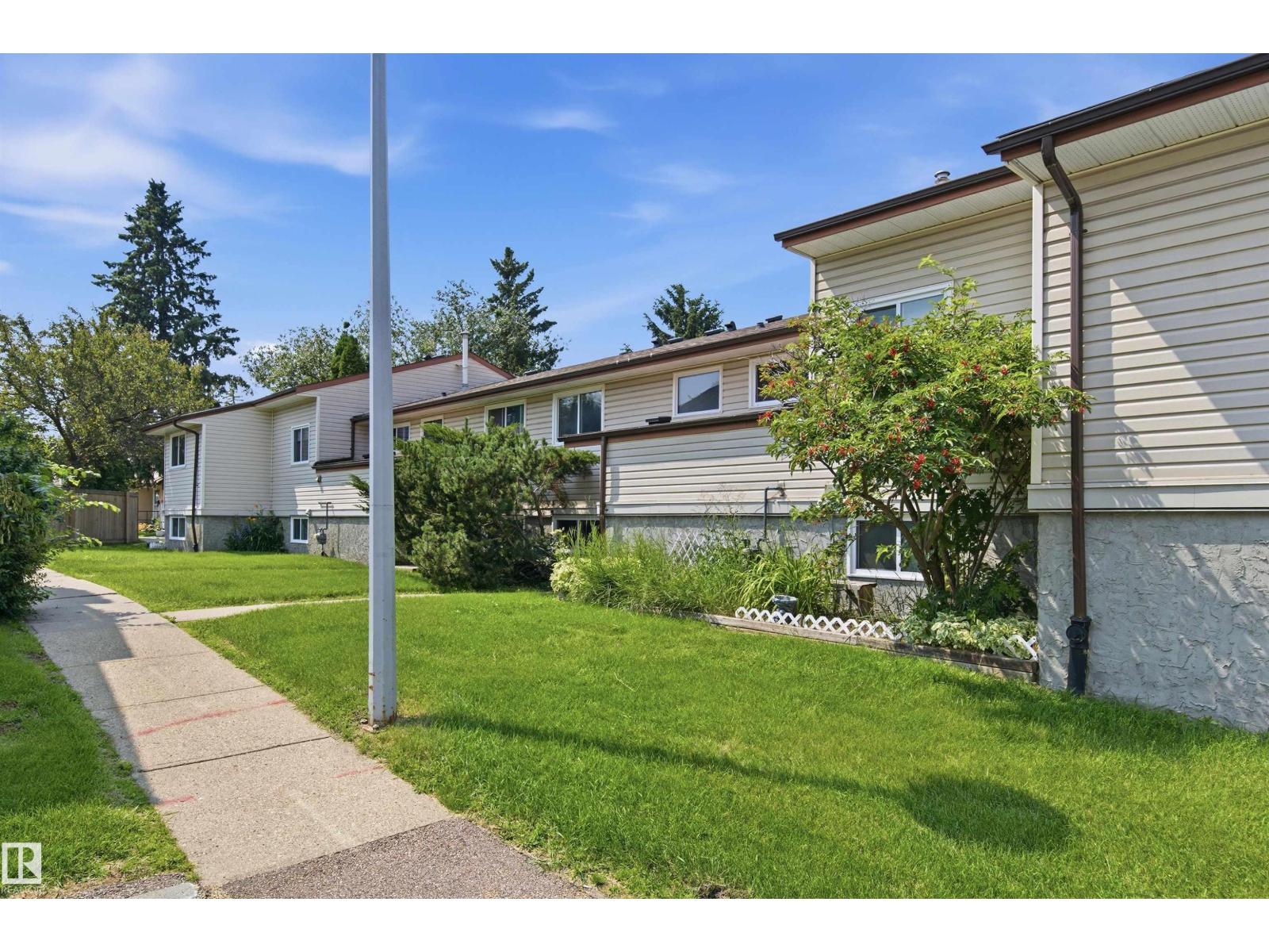 1749 LAKEWOOD RD S NW - Image 3