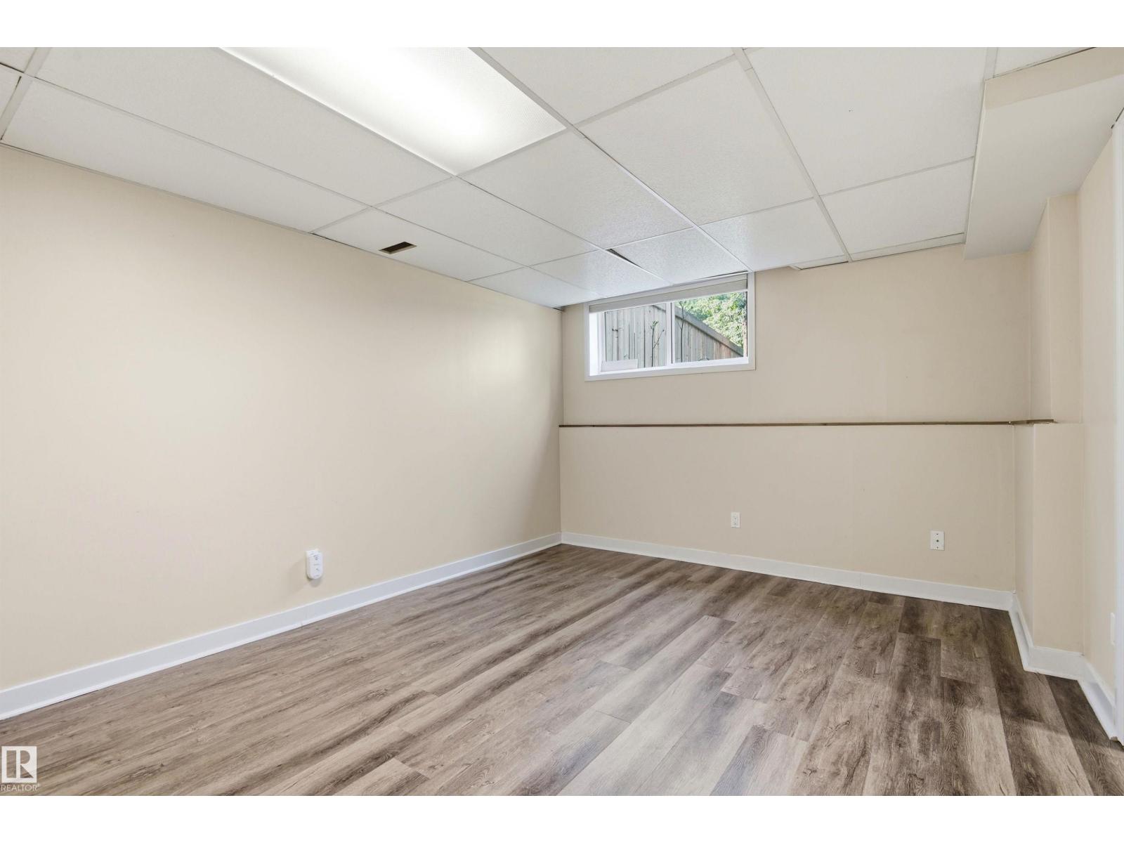 1749 LAKEWOOD RD S NW - 34