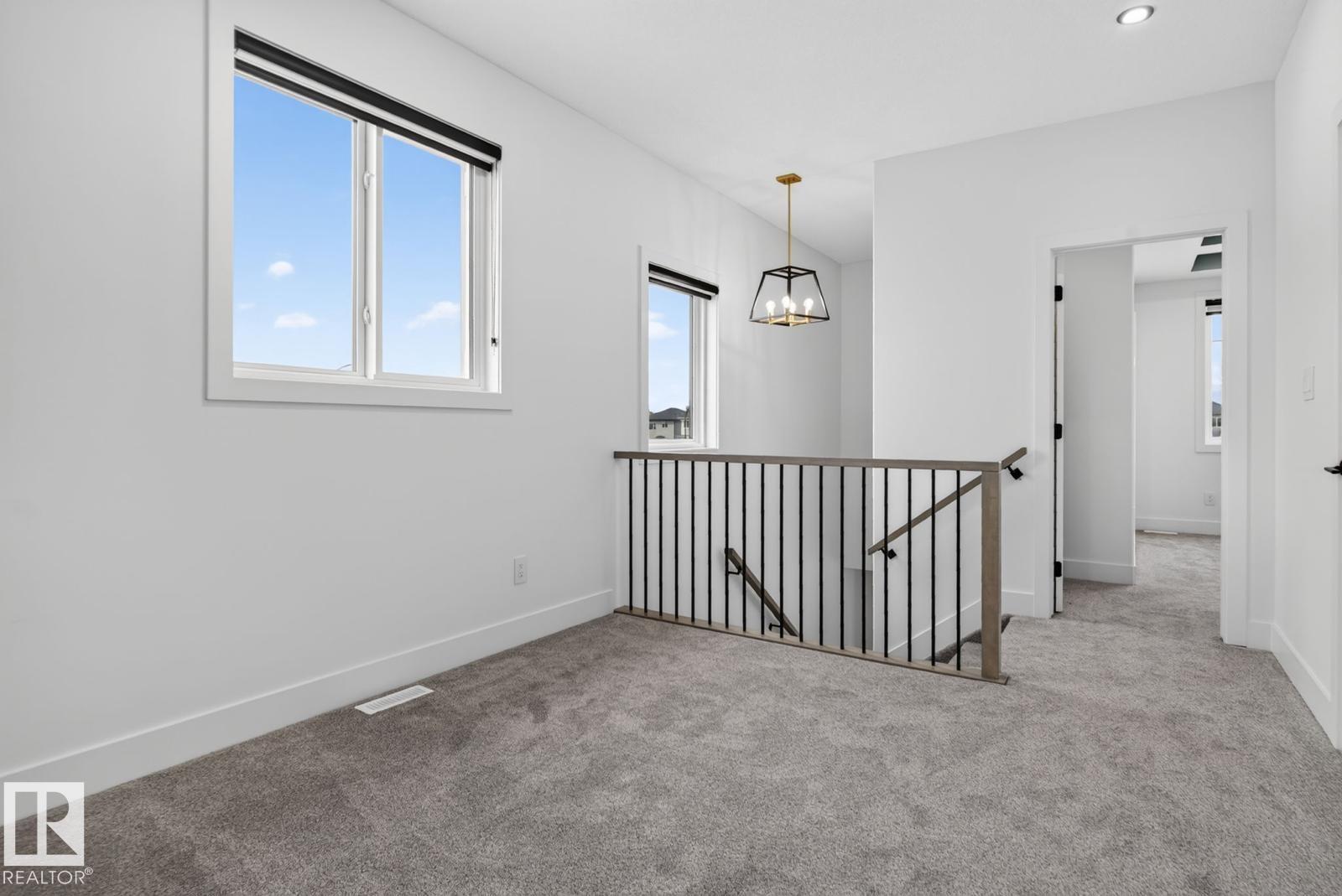 450 Robinson Blvd NE - 11