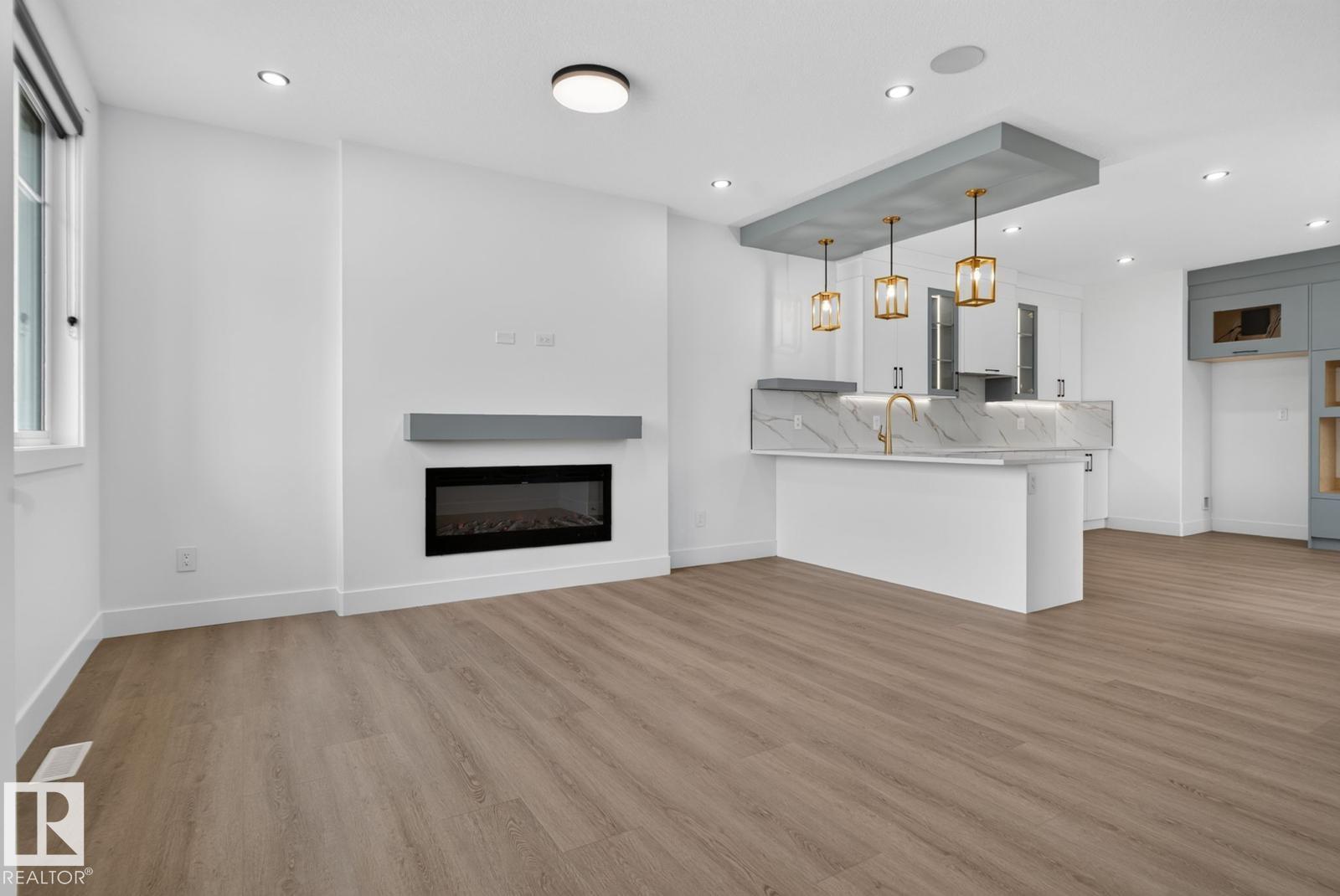 450 Robinson Blvd NE - 37