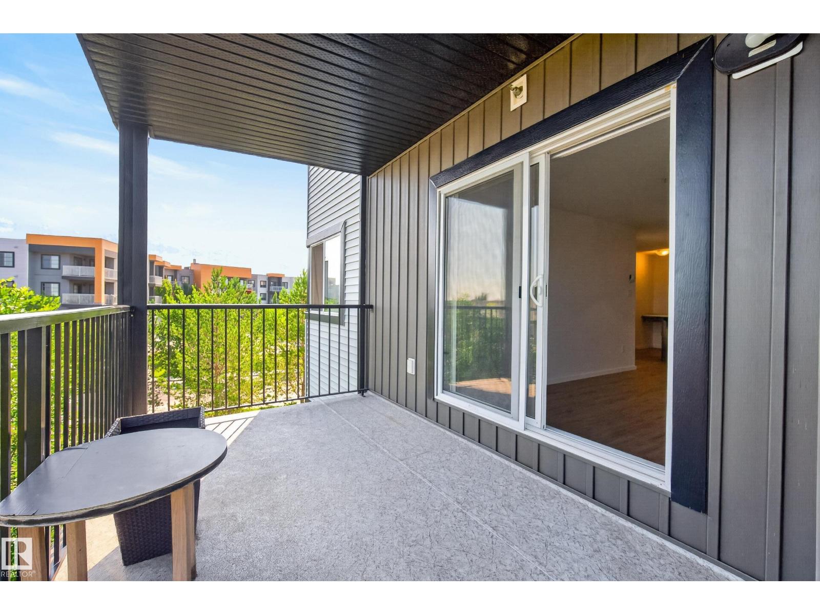 #319 508 Albany WY NW - 21