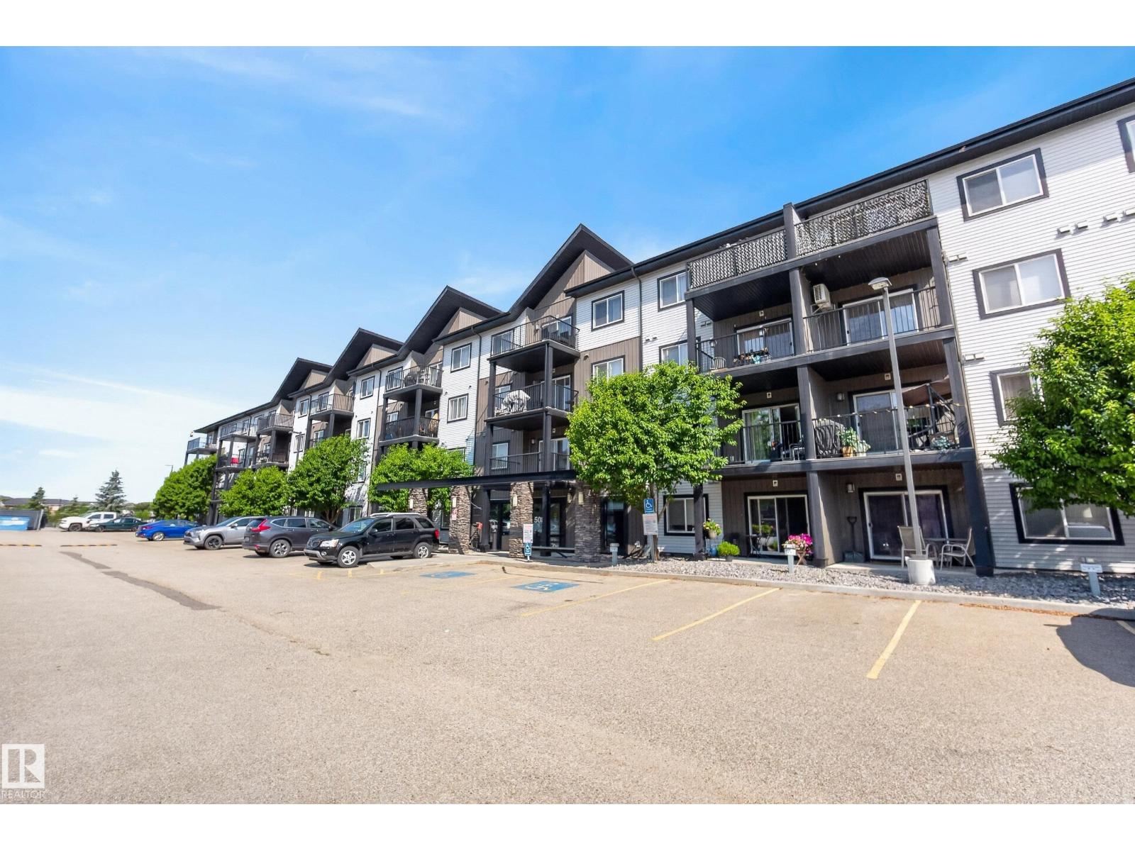 #319 508 Albany WY NW - 3