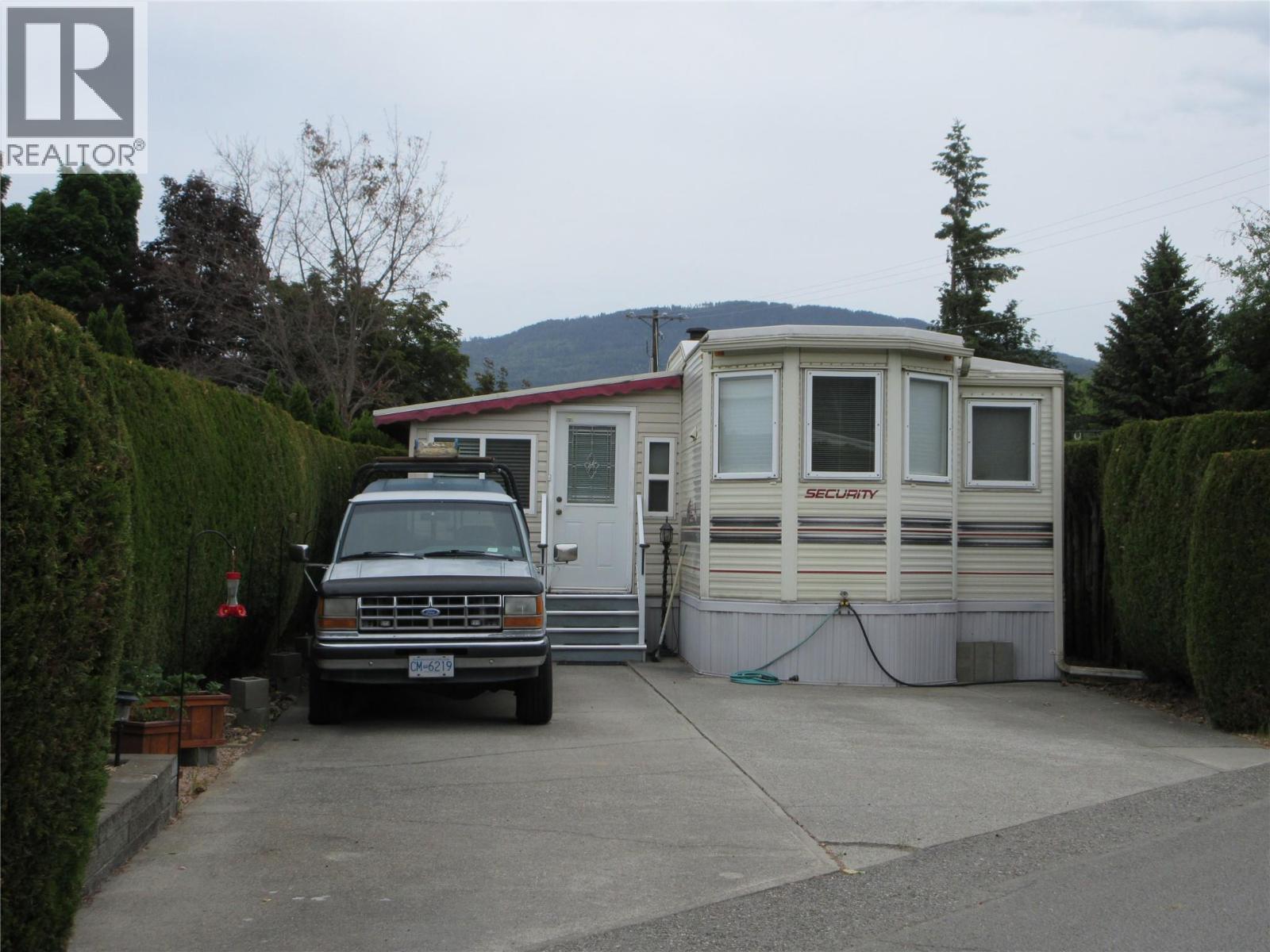 415 Commonwealth Road Unit# 823