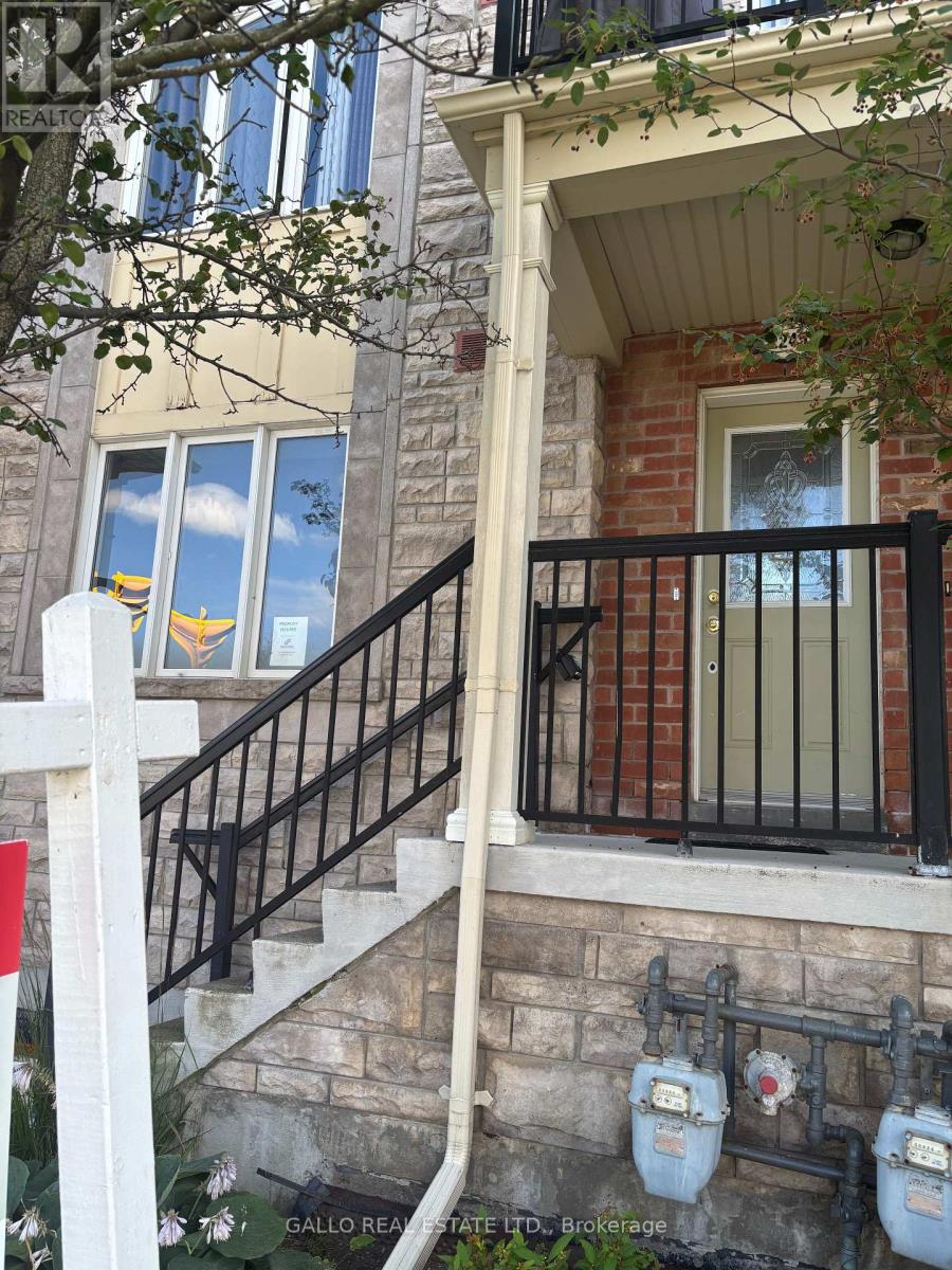 #86 2245 BUR OAK AVENUE - 1