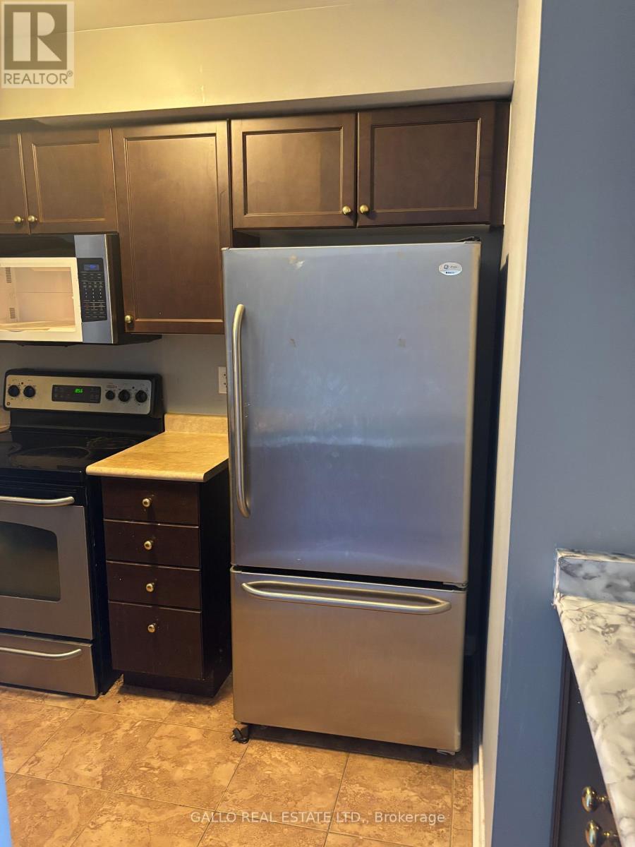 #86 2245 BUR OAK AVENUE - 11