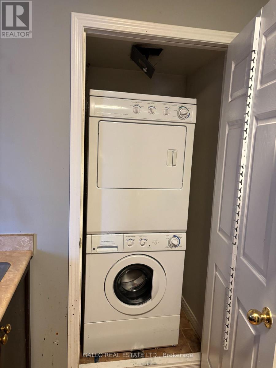 #86 2245 BUR OAK AVENUE - 12