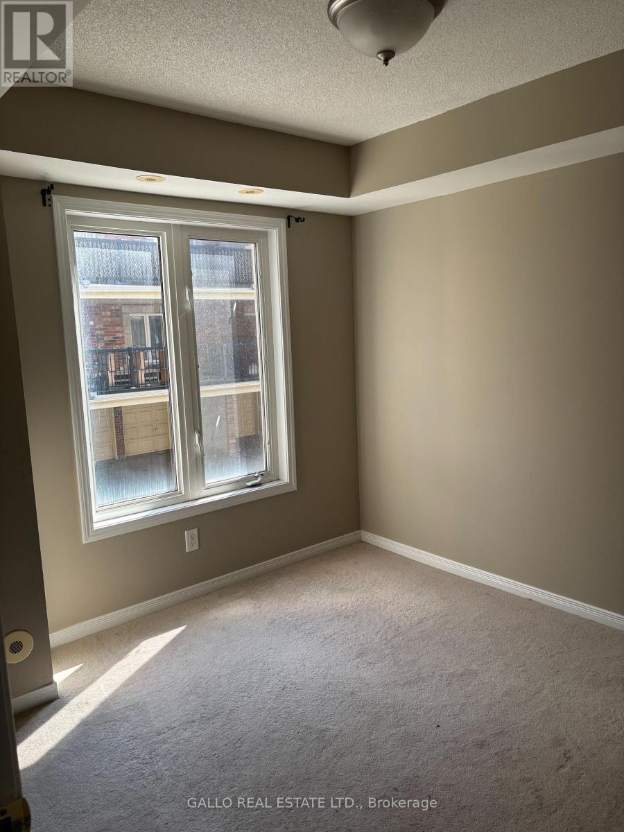 #86 2245 BUR OAK AVENUE - 13