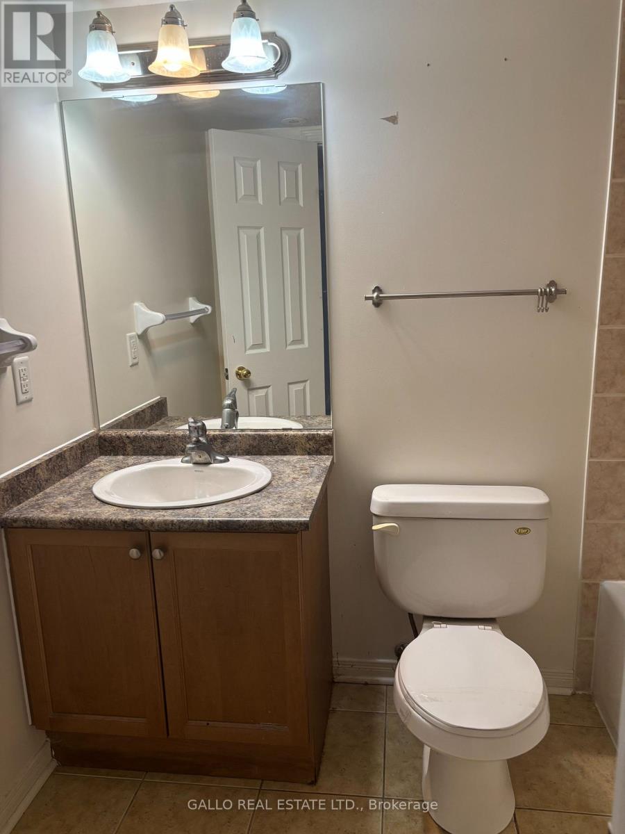 #86 2245 BUR OAK AVENUE - 15