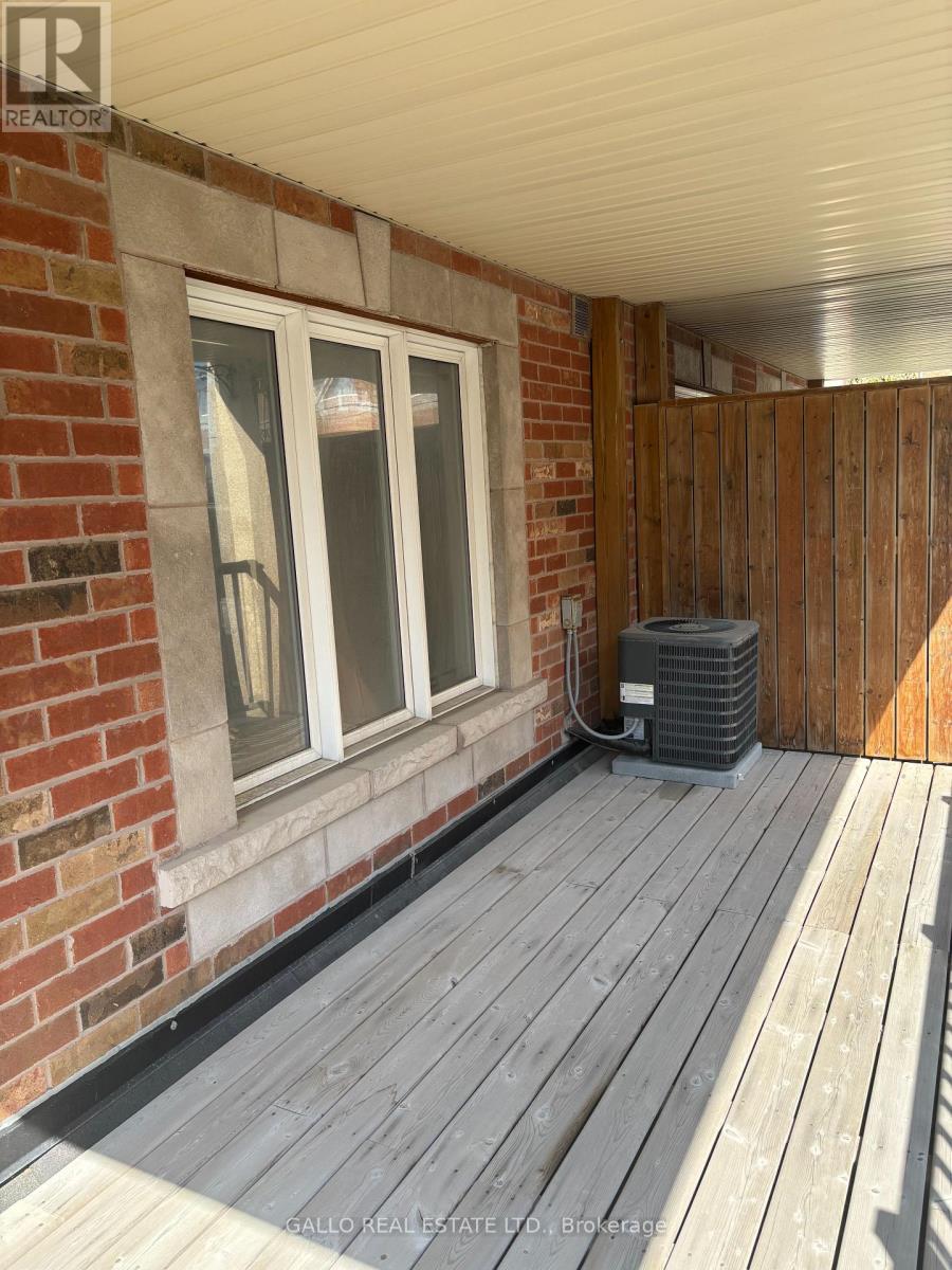 #86 2245 BUR OAK AVENUE - 18