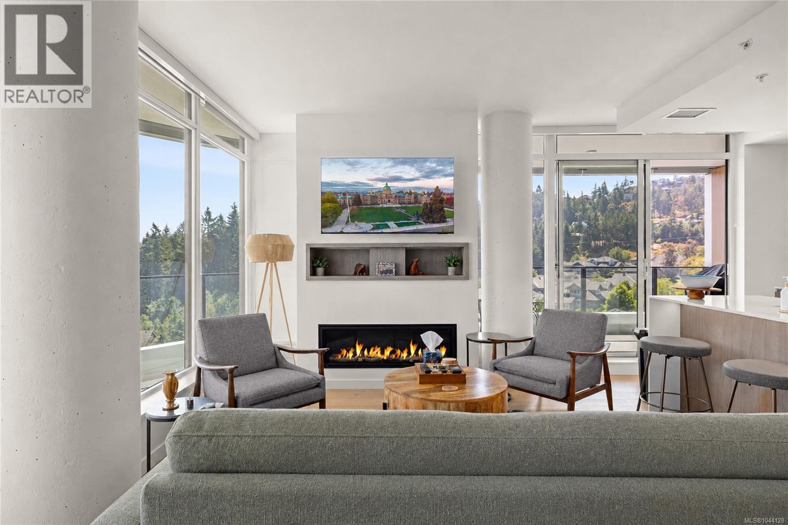 #1002 2000 Hannington Rd - 7