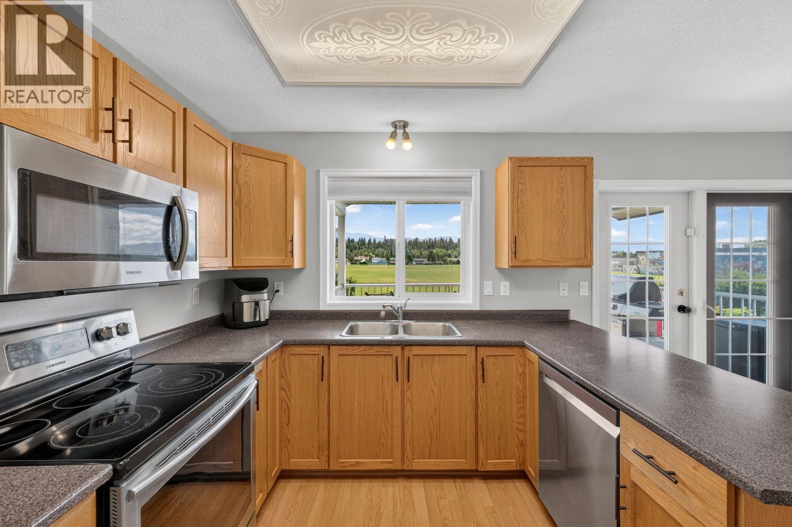  1633 Carshyl Court, Kelowna