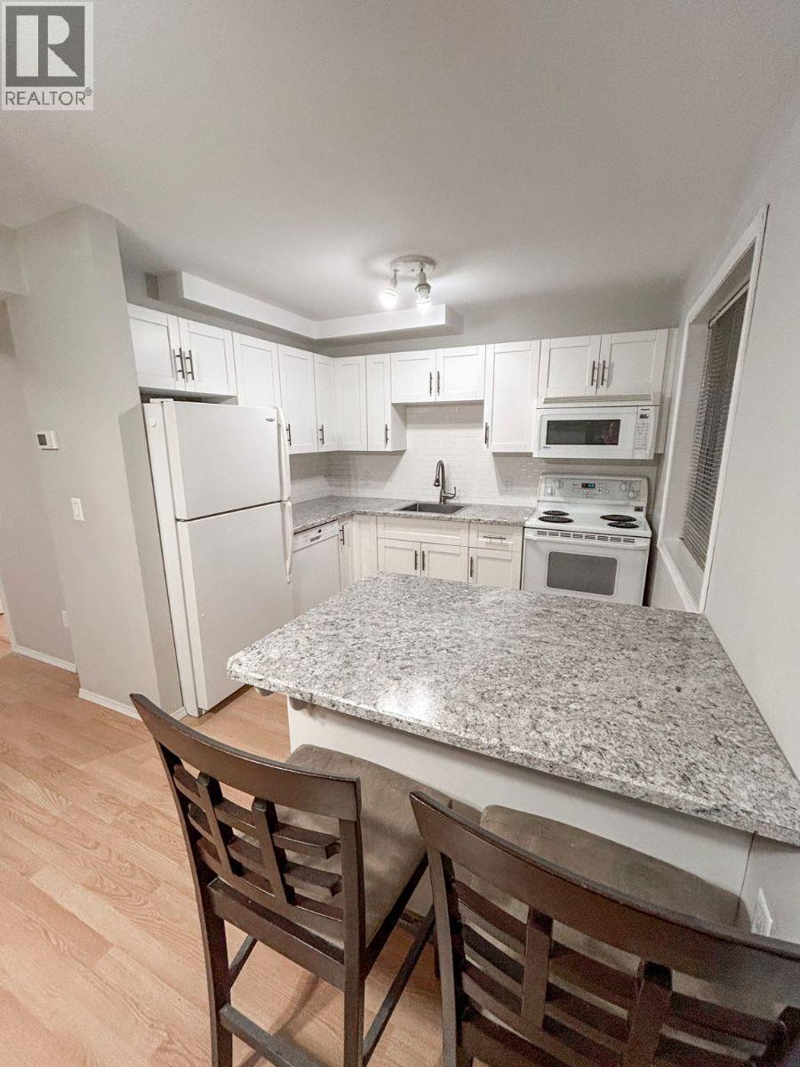  1633 Carshyl Court, Kelowna