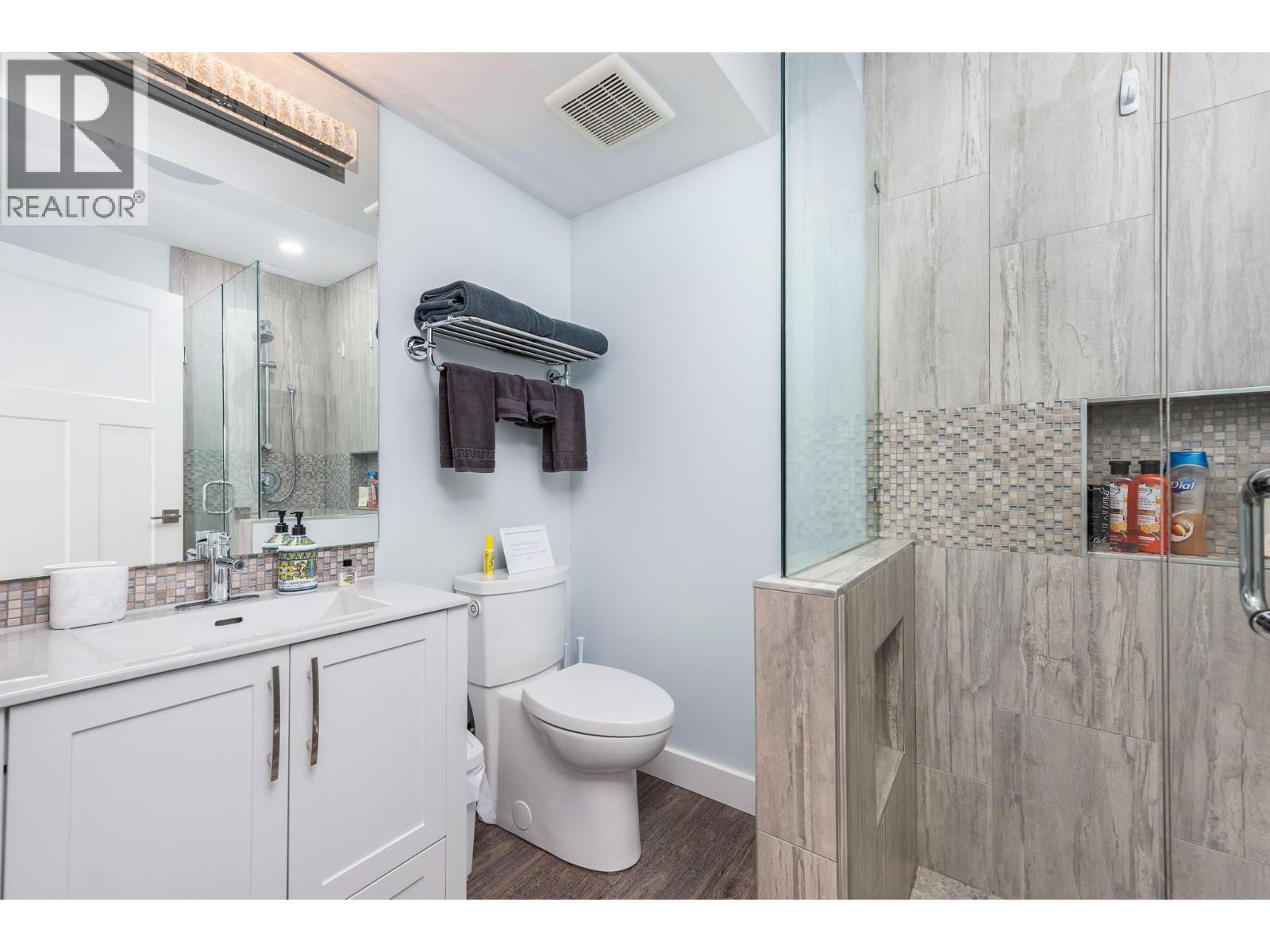 3723 Westside Road N - 15