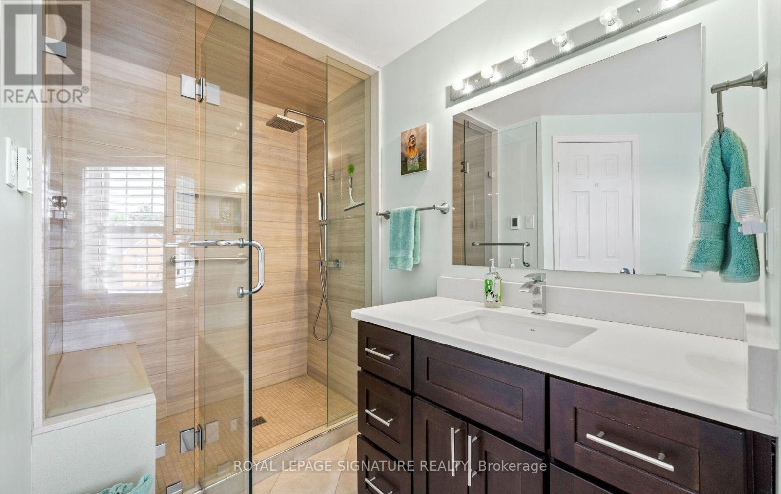 412 BUTLER COURT - 23
