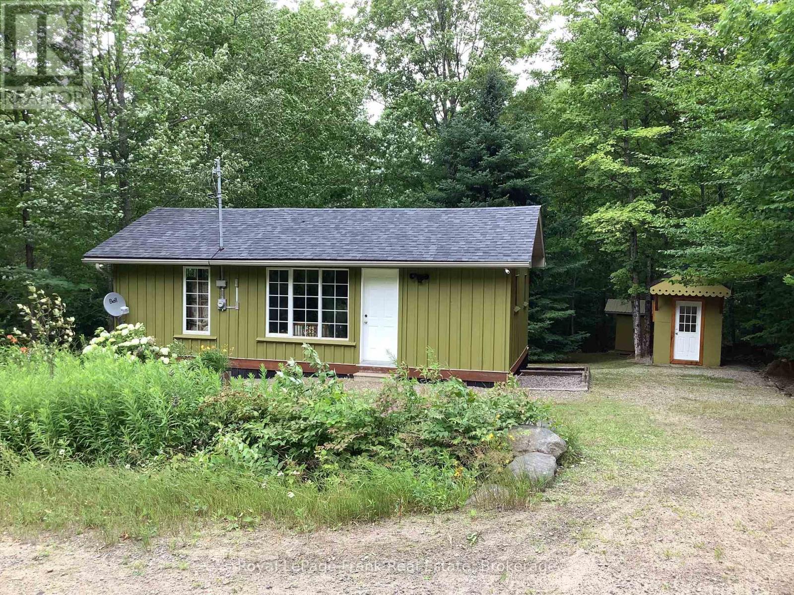 1110 HAGEN ROAD - 1