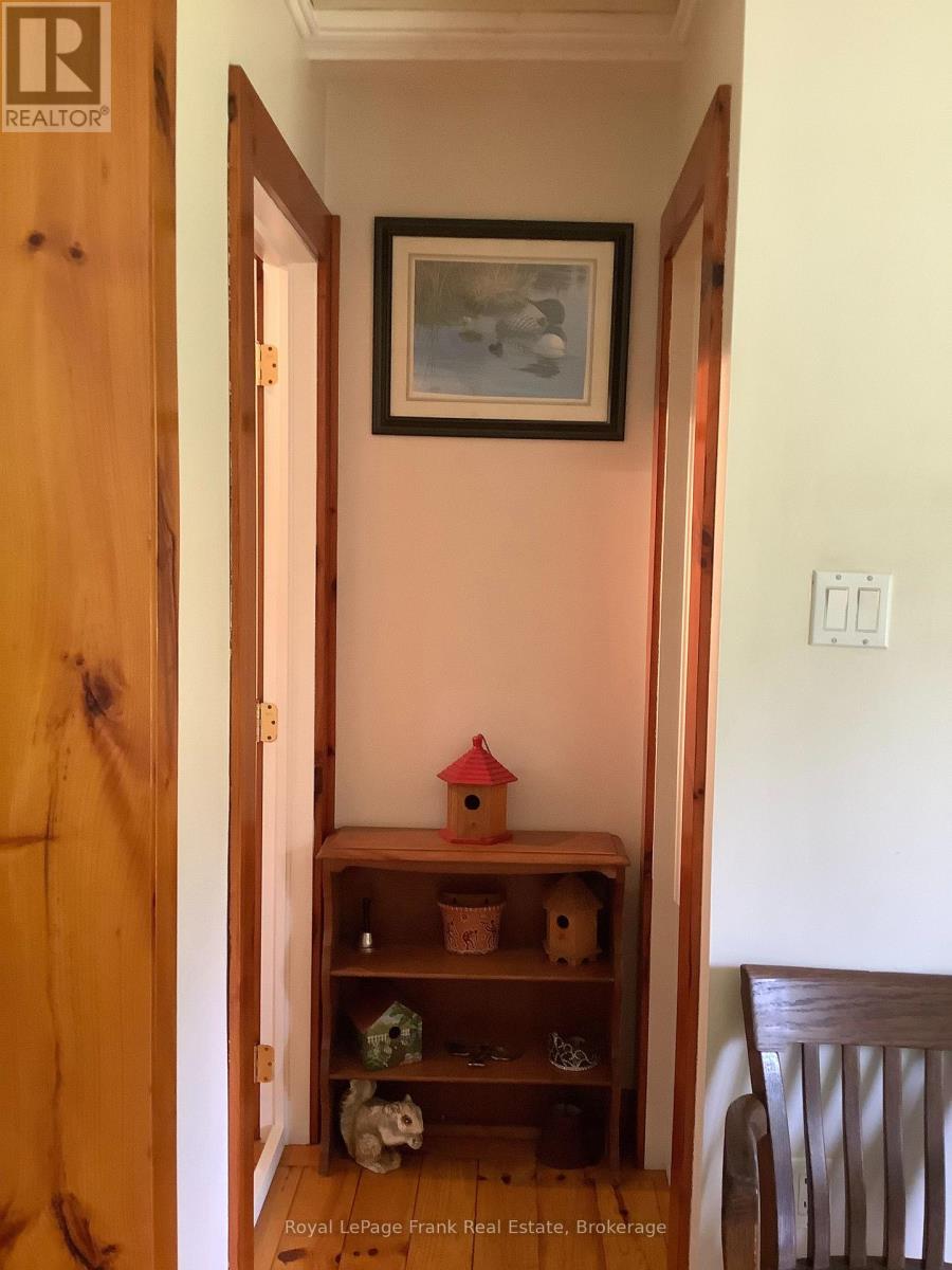 1110 HAGEN ROAD - 13