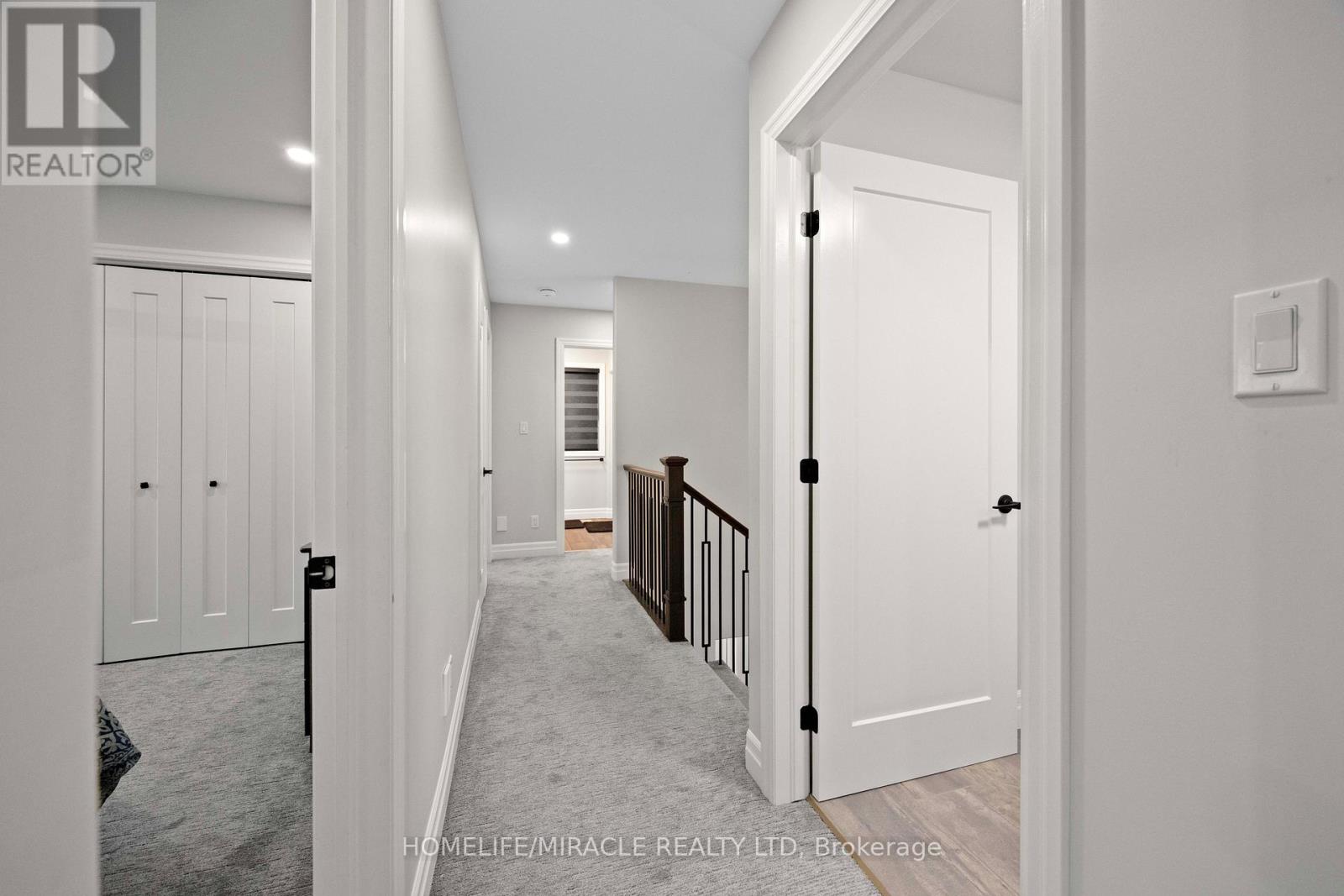 61 RAYCROFT DRIVE - 28