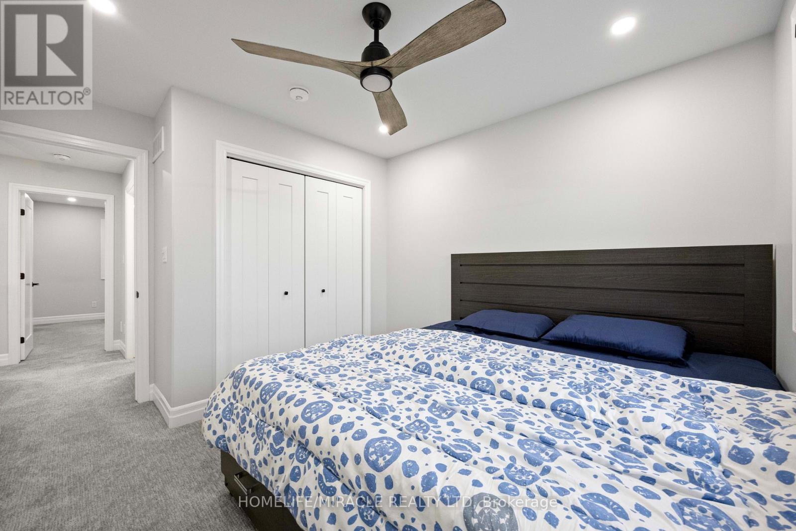 61 RAYCROFT DRIVE - 43