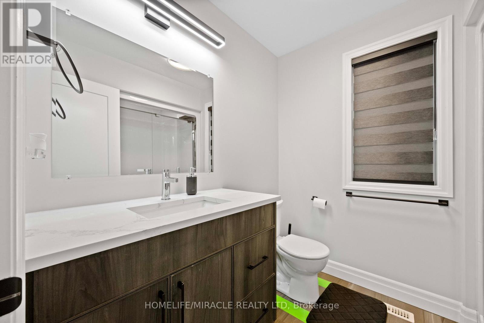 61 RAYCROFT DRIVE - 44