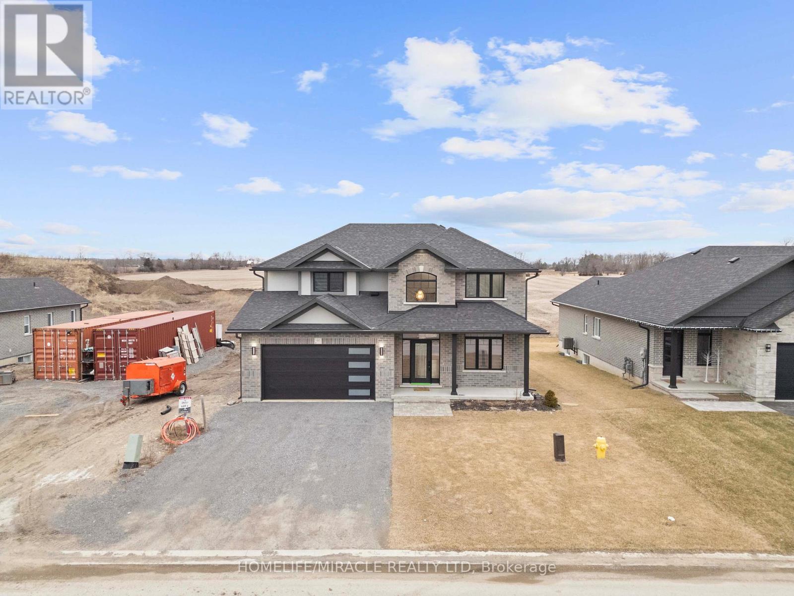 61 RAYCROFT DRIVE - 46
