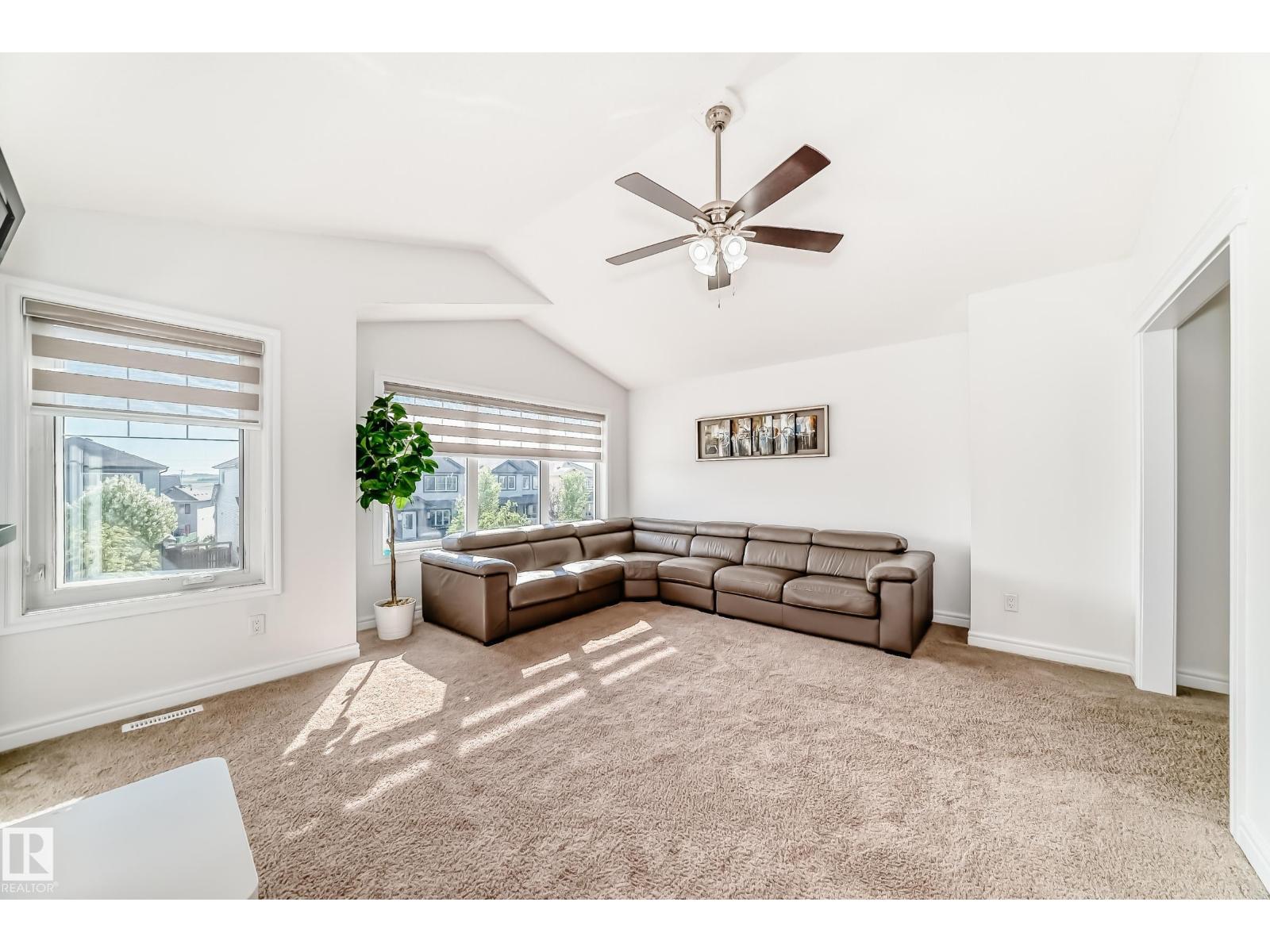 2812 12 ST NW - 37
