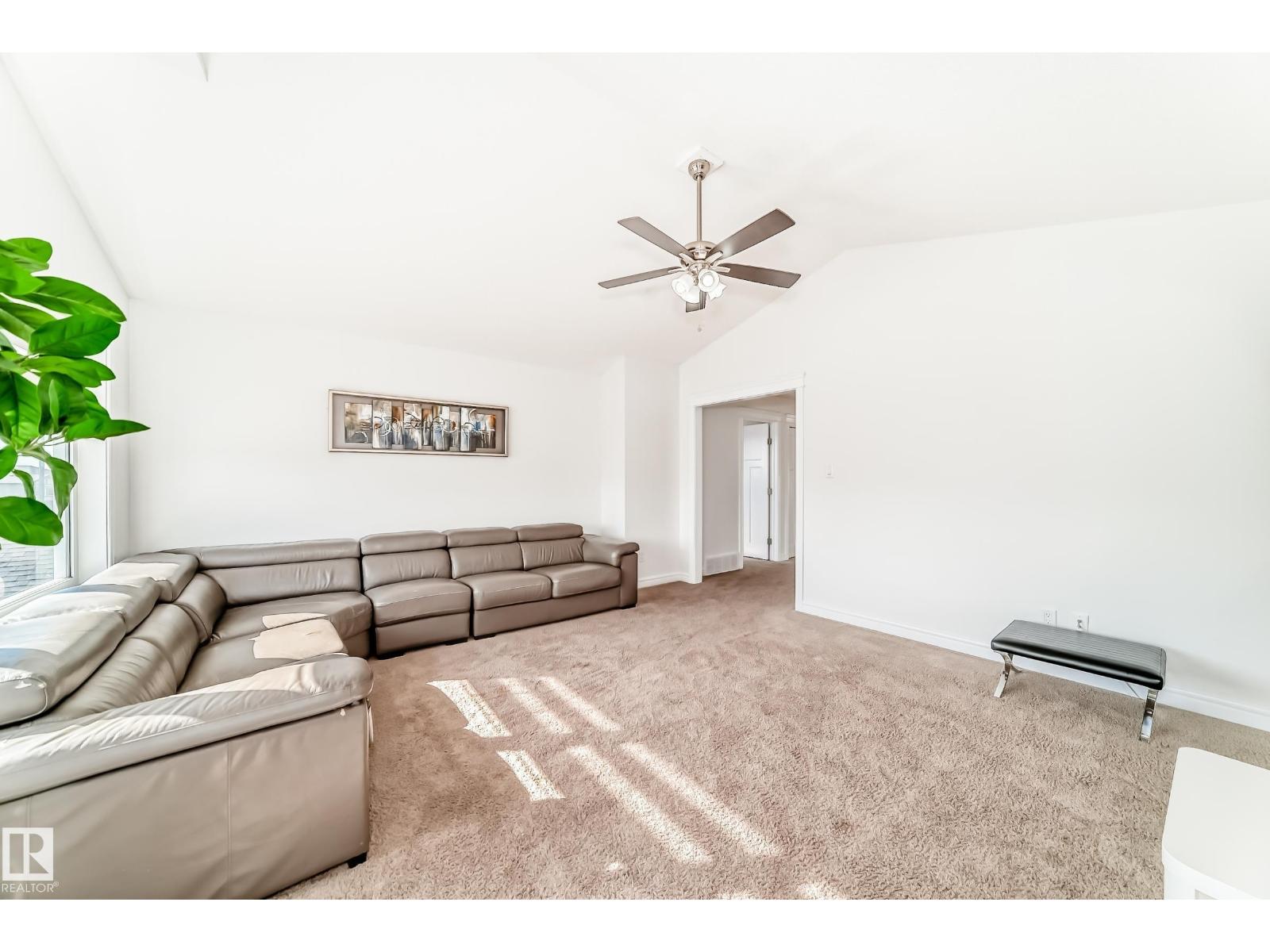 2812 12 ST NW - 39