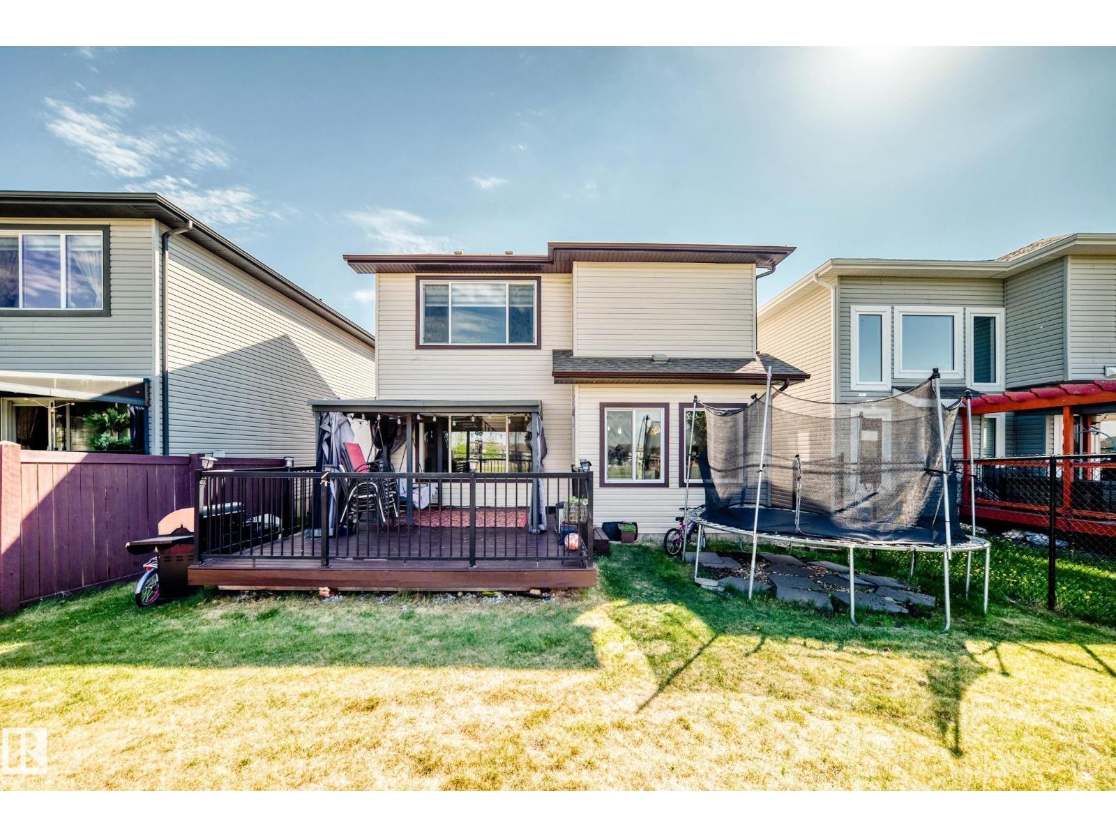 2812 12 ST NW - 50