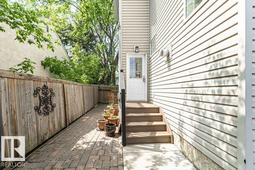 11009 131 ST NW - 57