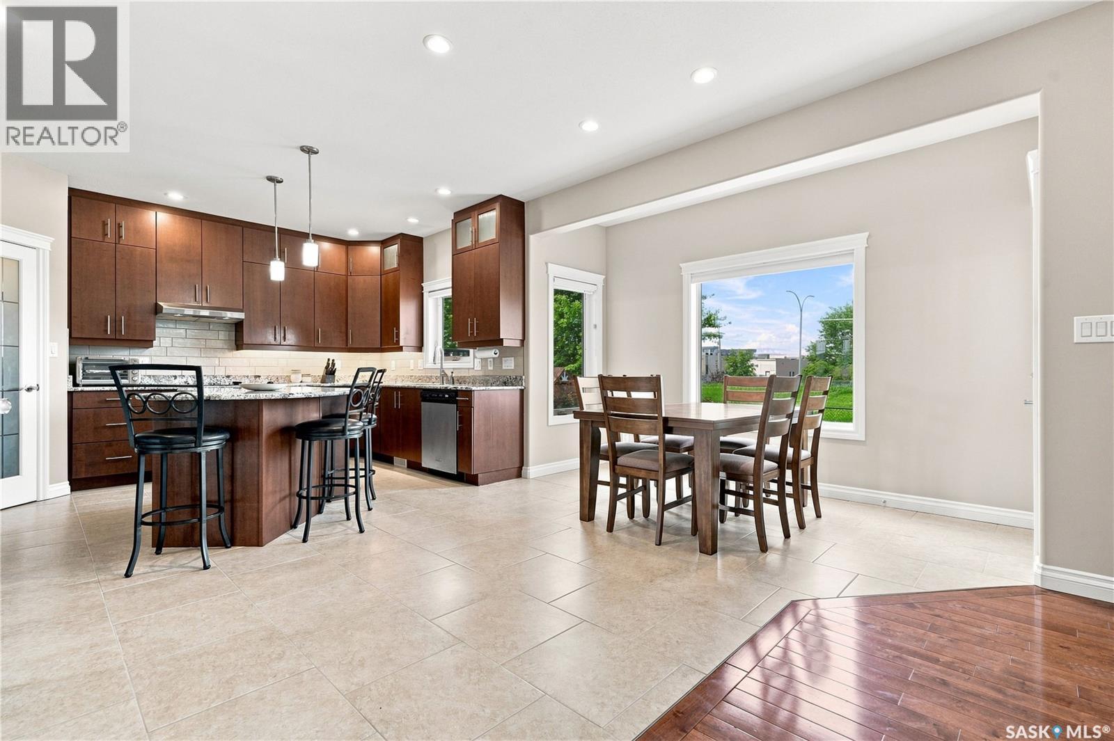 315 Waters CRESCENT - Image 20