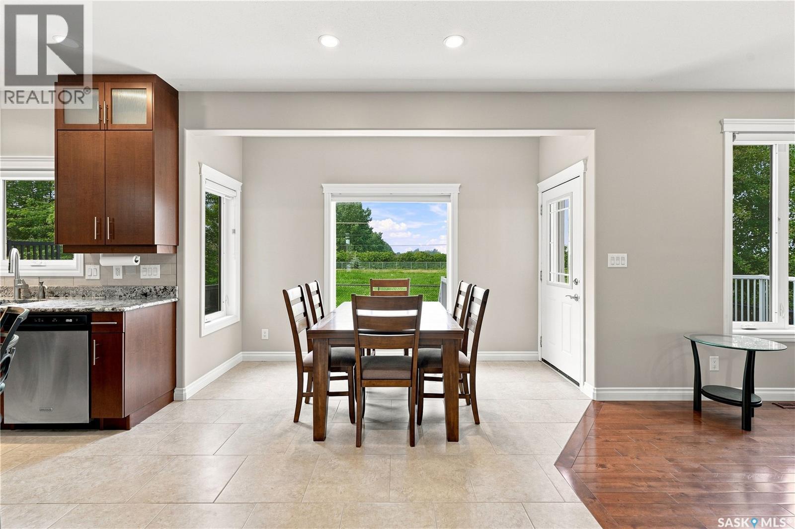 315 Waters CRESCENT - Image 21
