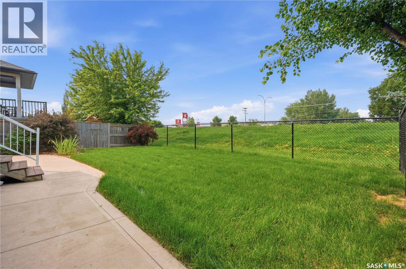 315 Waters CRESCENT - Image 66
