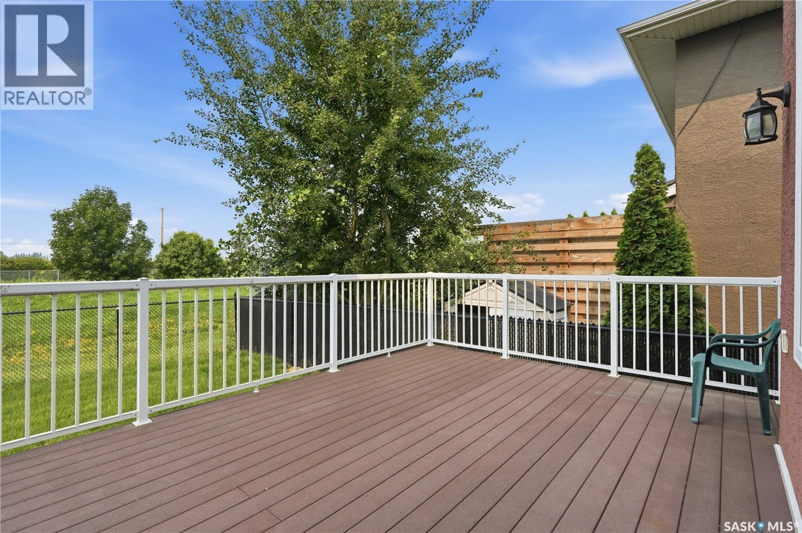 315 Waters CRESCENT - Image 68