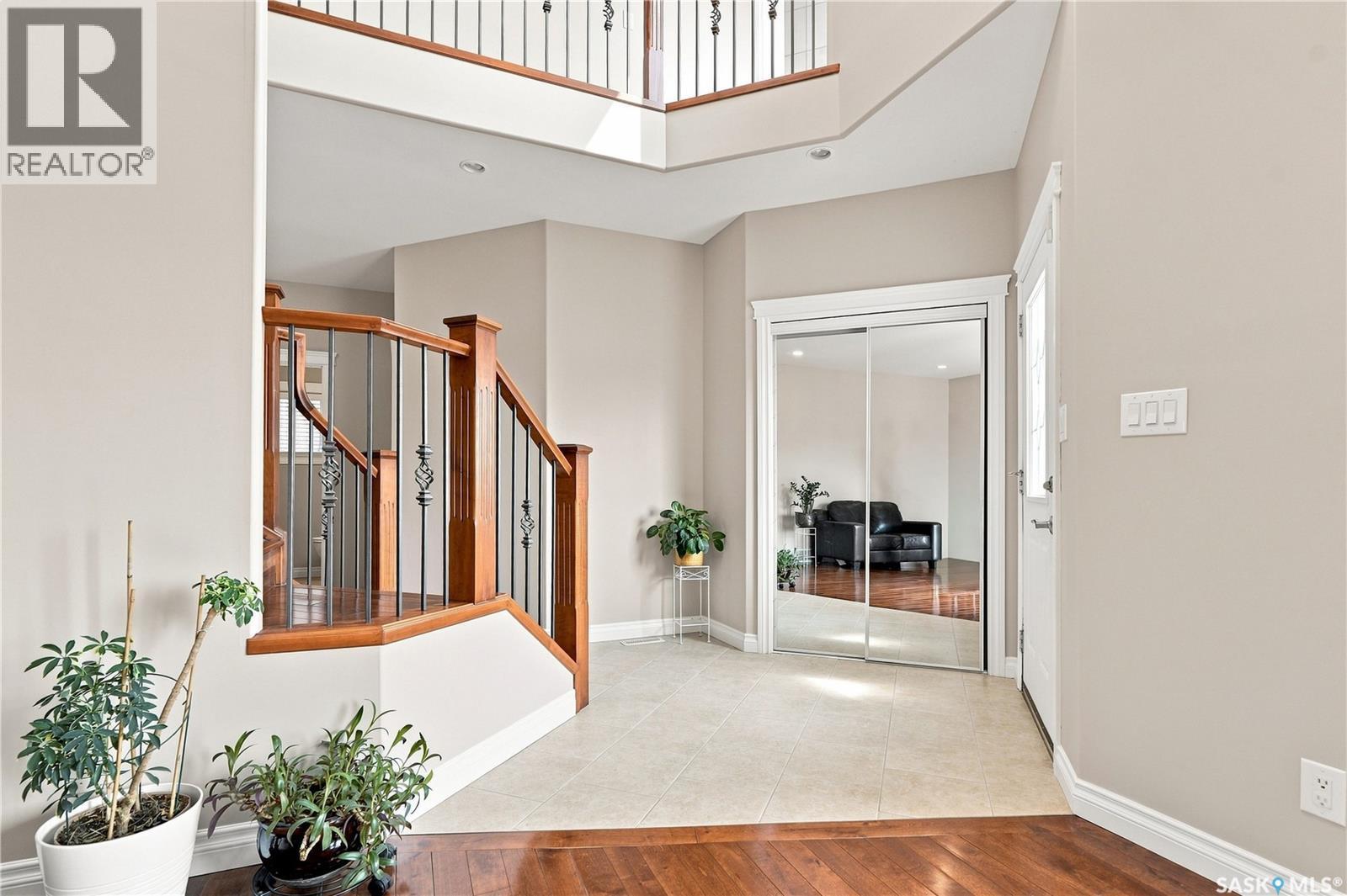 315 Waters CRESCENT - Image 8