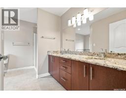 315 Waters Crescent, Saskatoon, SK S7W0A5 Photo 40
