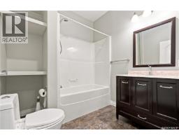 315 Waters Crescent, Saskatoon, SK S7W0A5 Photo 64