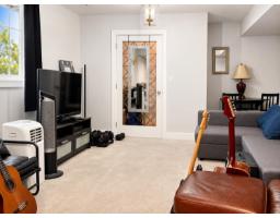 342 173a Street, Surrey, BC V3Z2N7 Photo 19